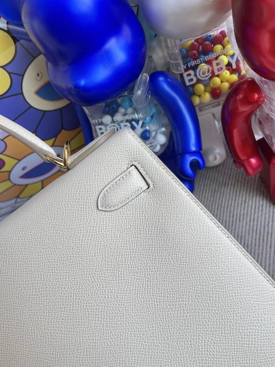 Hermès（爱马仕）Kelly 凯莉包 Epsom Ck10 奶昔白 金扣 28cm 顶级工艺 全手工缝制