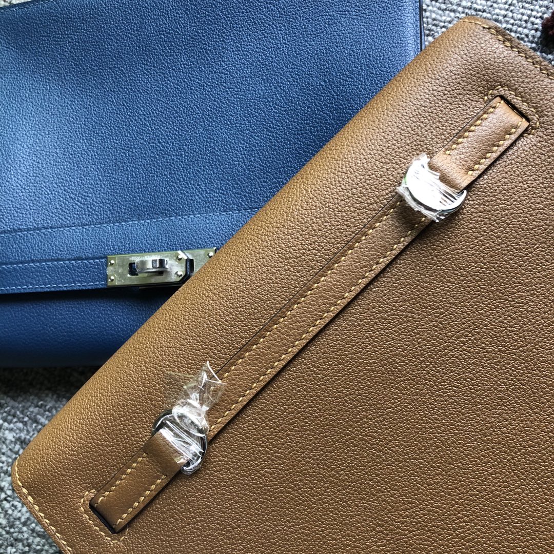 Hermès（爱马仕）kelly danse 跳舞包 Evecolor D0 威玛犬米色 银扣 顶级手缝