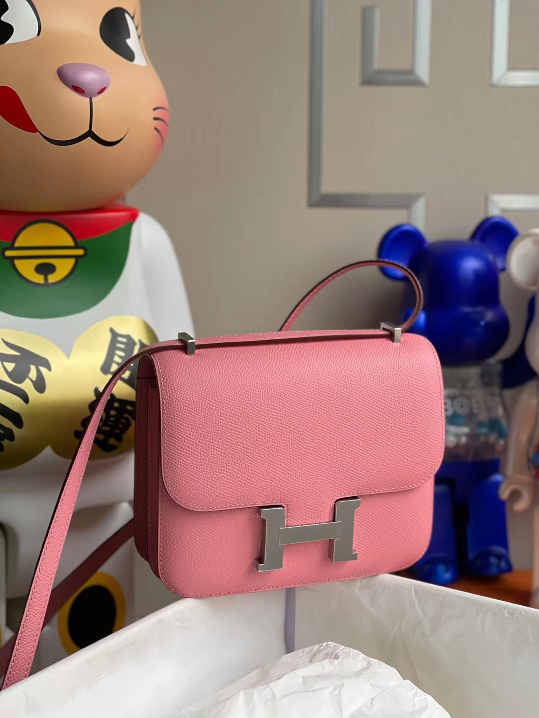 Hermès（爱马仕）Constance 康康 Epsom 1Q 奶昔粉 银扣 19cm 顶级工艺 全手工缝制
