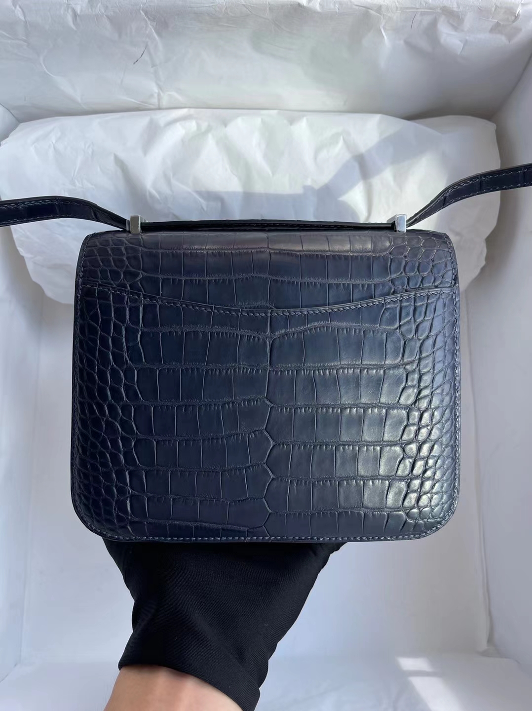 Hermès（爱马仕）Constance 康斯坦斯 美洲雾面鳄 Ck76 深海蓝 Hcp 鳄鱼皮 蜥蜴扣 19cm 顶级工艺 全手工缝制