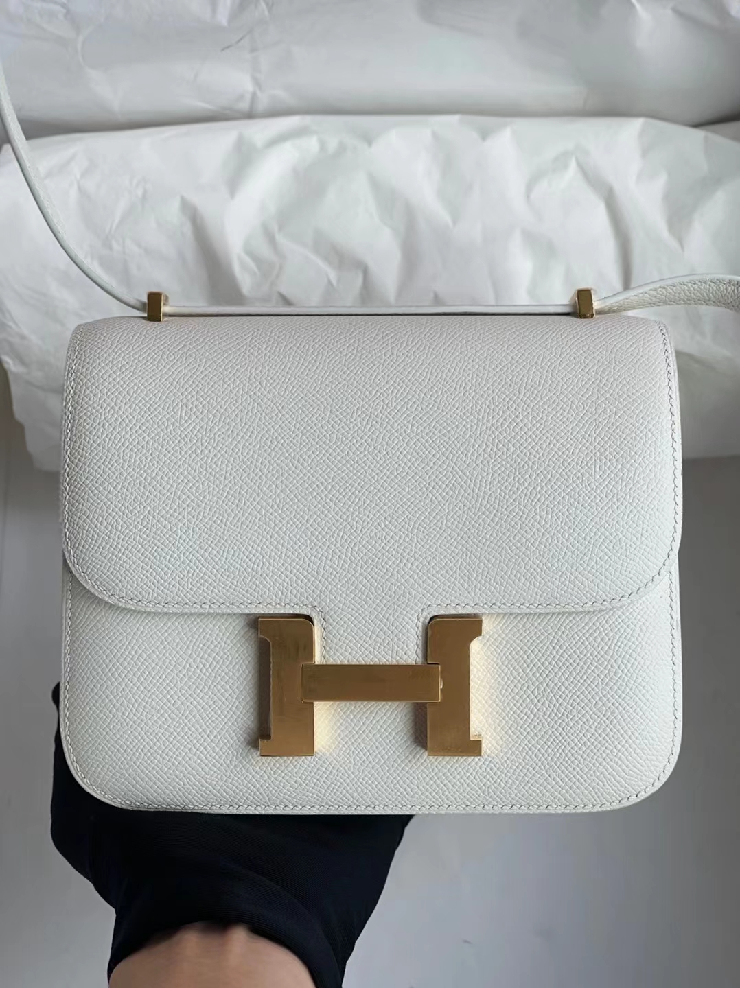 Hermès（爱马仕）Constance 康康 Epsom 01 纯白 金扣 19cm 定制