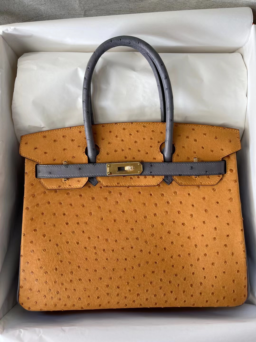 Hermès（爱马仕）Birkin 铂金包 ostrich 进口鸵鸟皮 ck17 烟草色 拼 ck82 玛瑙蓝 金扣 30cm