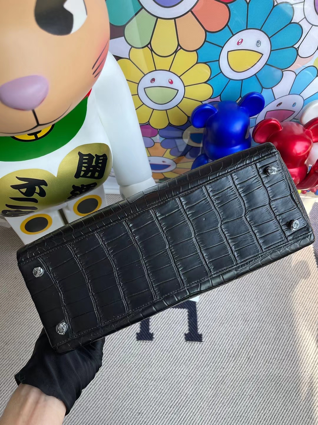 Hermès（爱马仕）Kelly 凯莉包 雾面尼罗鳄 Ck89 黑色 So Black 黑扣 32cm 全手工缝制