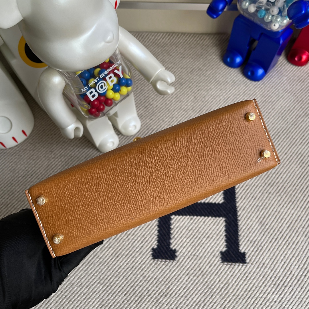 Hermès（爱马仕）Mini kelly ll Epsom 原厂掌纹皮 ck37 金棕色 gold 金扣 顶级手缝
