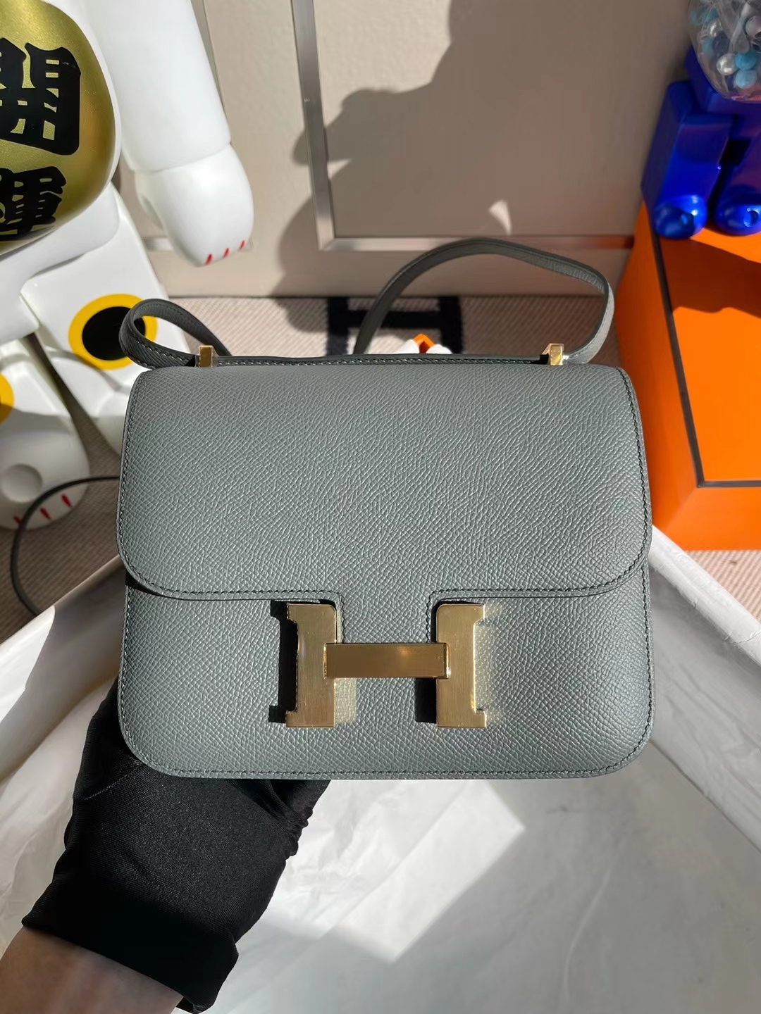 Hermès（爱马仕）Constance 空姐包 Epsom Cc63 杏绿色 金扣 19cm