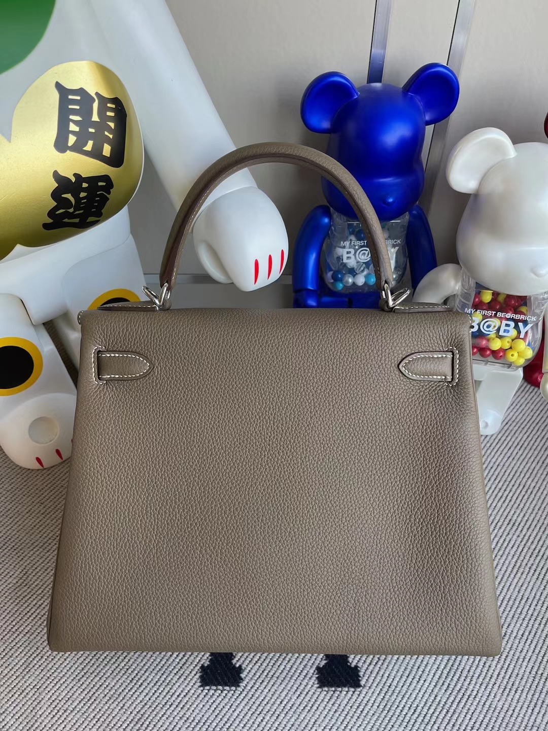 Hermès（爱马仕）Kelly 凯莉包 togo ck18 大象灰 银扣 28cm