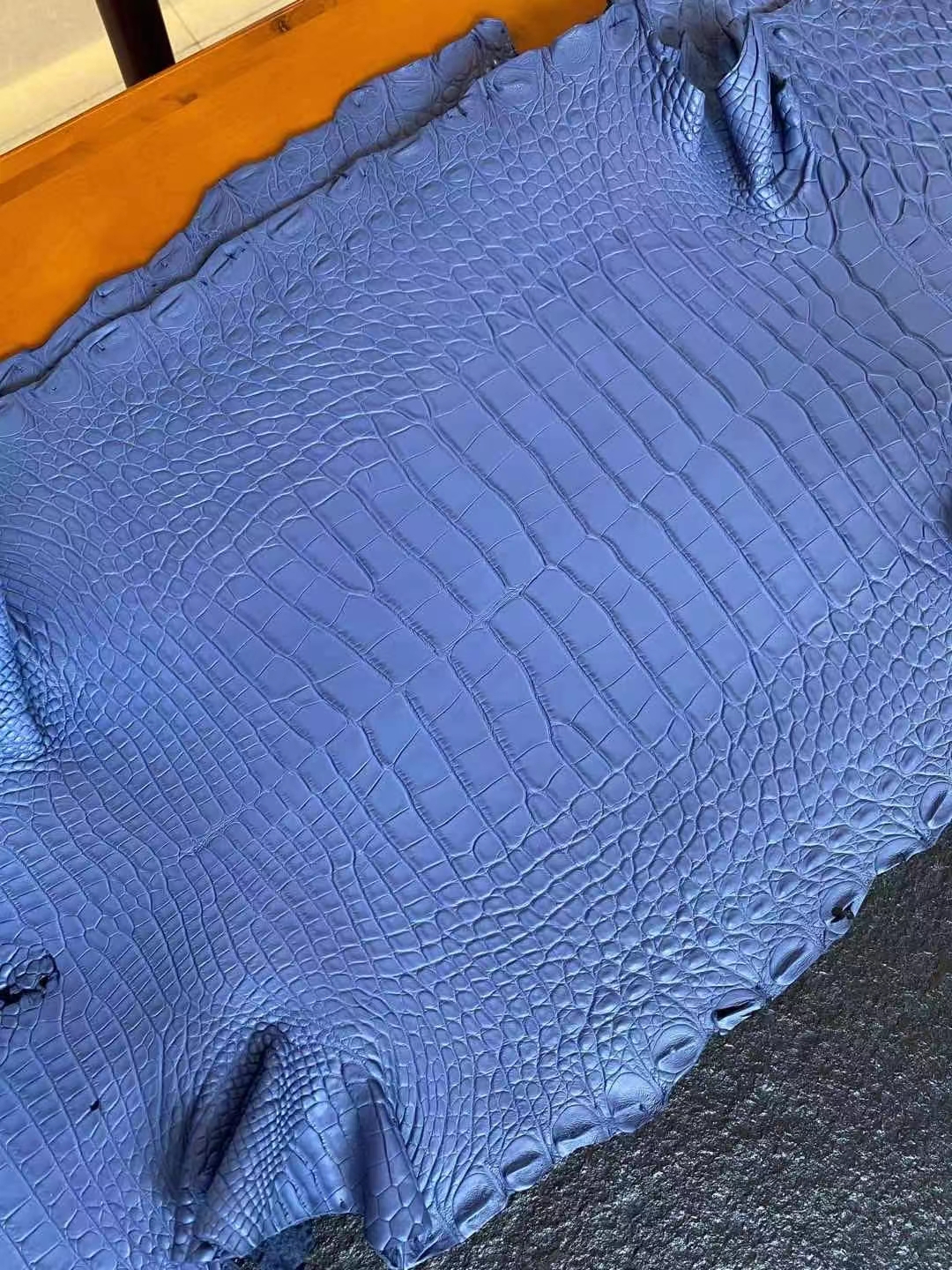 Hermès（爱马仕）Leather 2021 新到皮 雾面美洲鳄 7E 明蓝色 接受订制