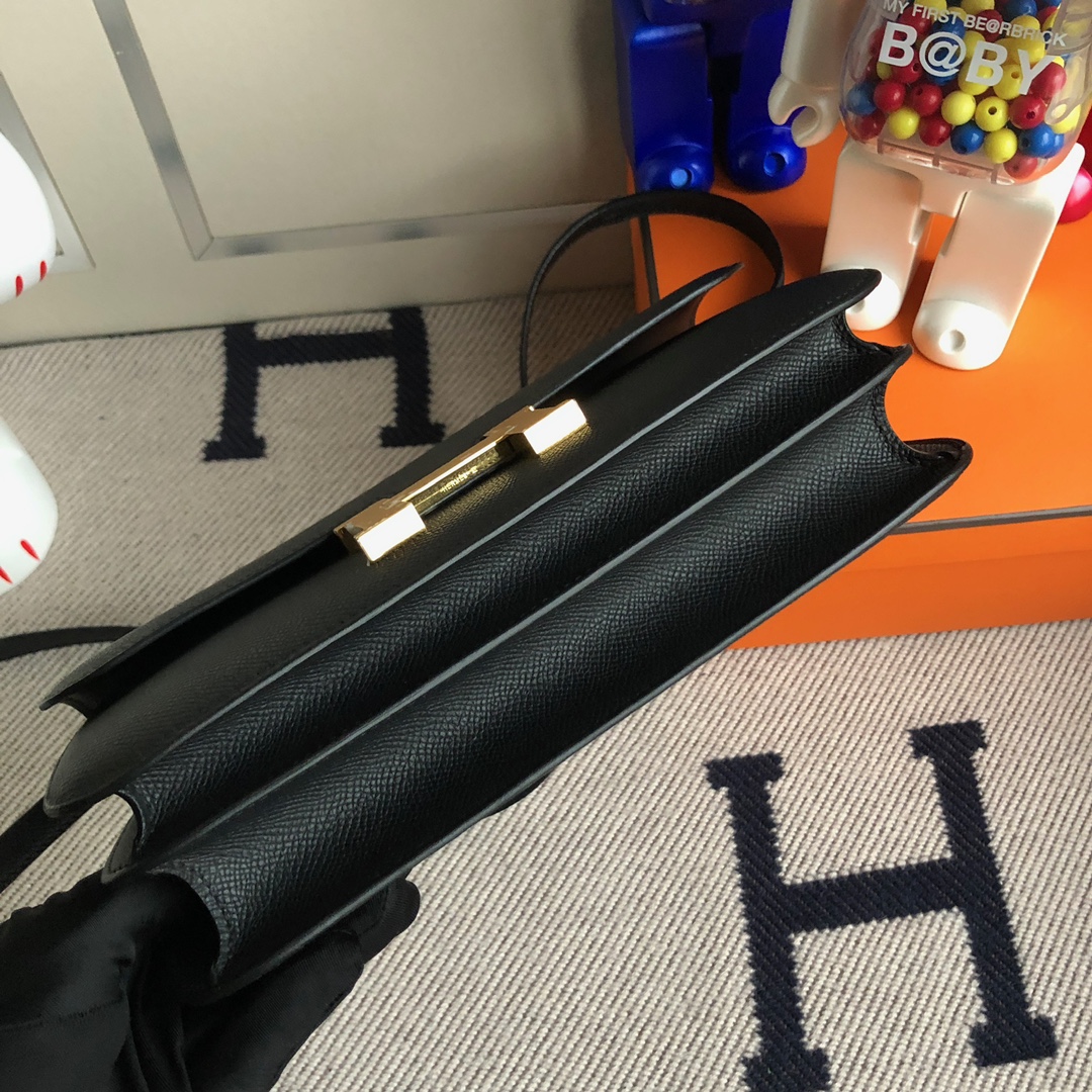 Hermès（爱马仕）Constance 空姐包 Epsom 原厂掌纹皮 ck89 黑色 Noir 金扣 26cm 顶级手缝