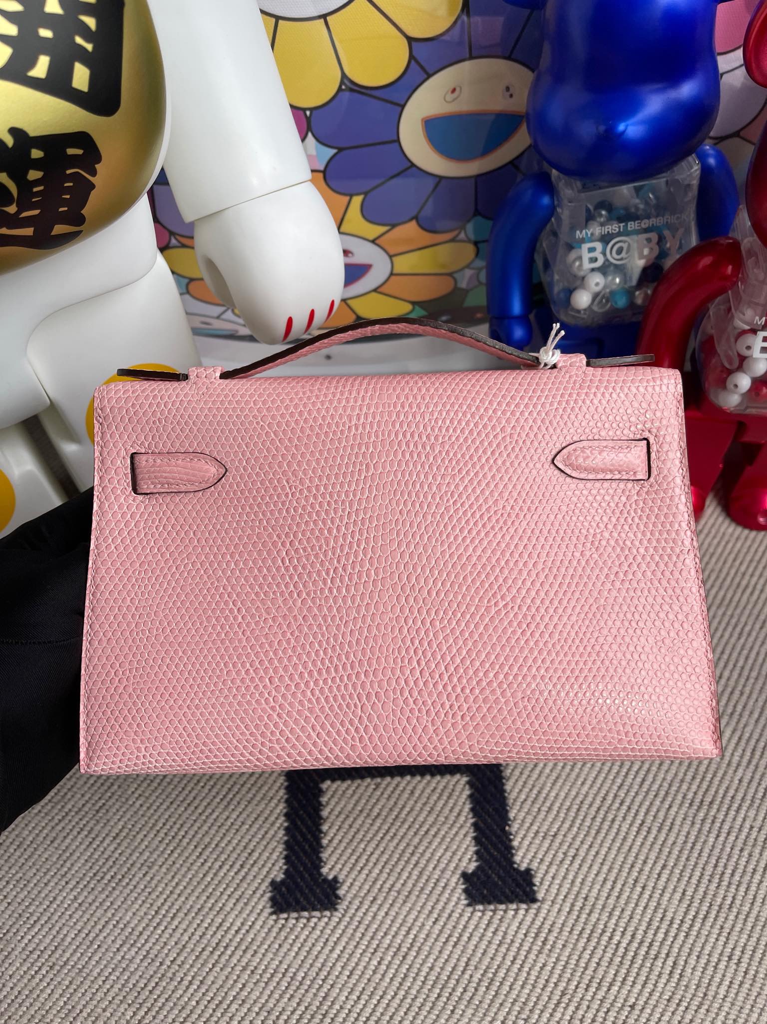 Hermès（爱马仕）Mini kelly pochette Lizard 进口亮面蜥蜴 3Q粉 金扣 22cm 顶级手缝