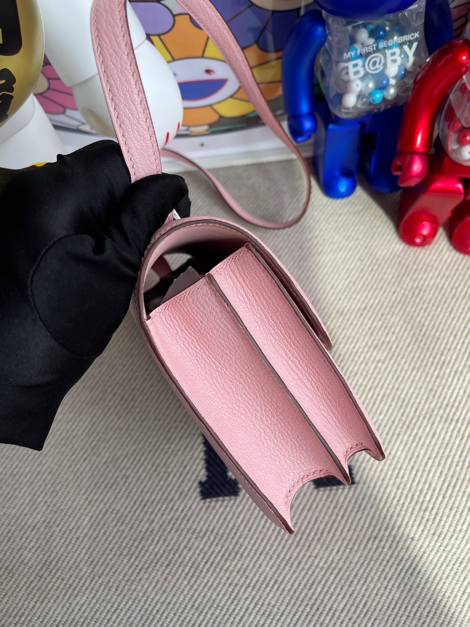 Hermès（爱马仕）Constance 康斯坦斯 Chevre 山羊皮 3Q粉 银扣 18cm 顶级手缝