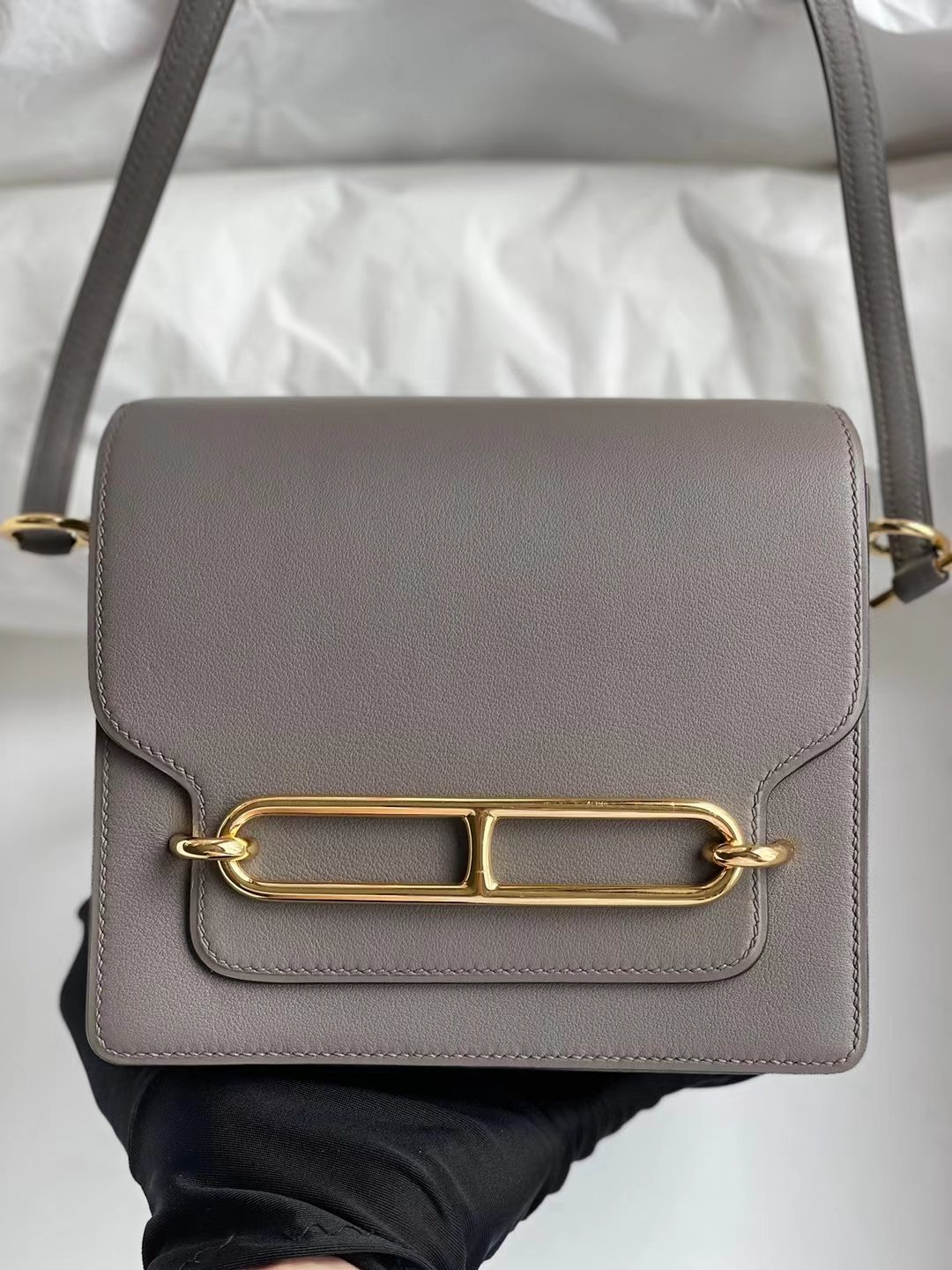 Hermès（爱马仕）Roulis 猪鼻子 Swift M8 沥青灰 金扣 19cm