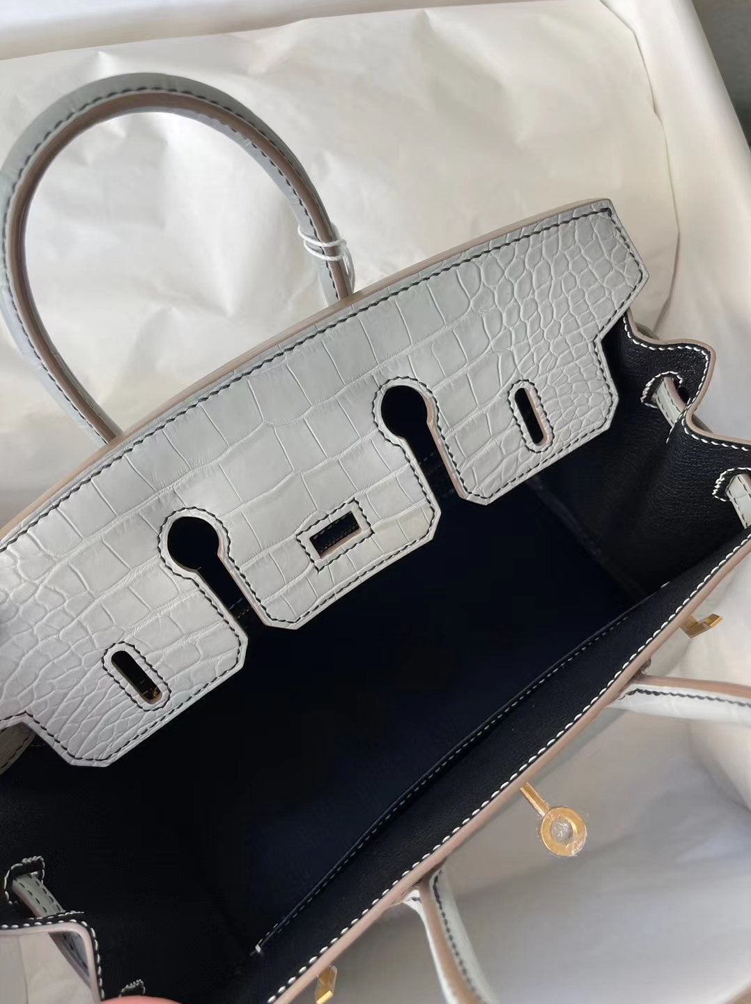 Hermès（爱马仕）Birkin 铂金包 雾面美洲鳄 Ck80 珍珠灰 内拼 Ck89 黑色 马蹄印 金扣 25cm