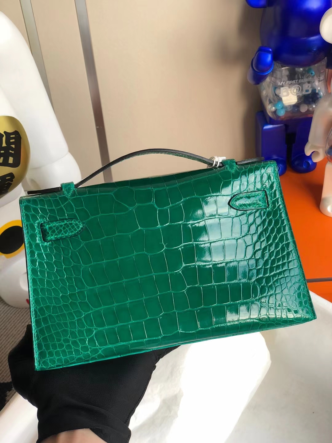 Hermès（爱马仕）MiniKelly Pochette 亮面方块鳄 6Q 翡翠绿 Shiny Alligator Crocodile Phw 银扣 22cm