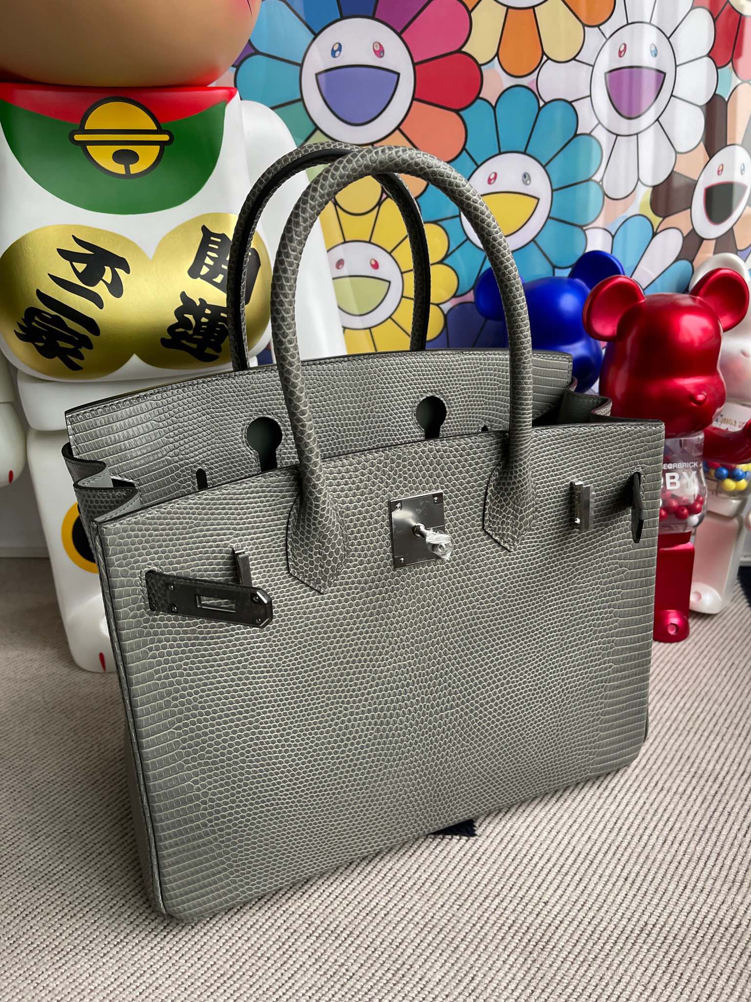Hermès(爱马仕)Birkin 铂金包 Lizard 进口亮面蜥蜴 ck81 斑鸠灰 Gris T 银扣 30cm 顶级手缝-拉尔森鳄鱼皮具定制 - 爱马仕包包官网 Hermès(爱马仕)Birkin 铂金包 Lizard 进口亮面蜥蜴 ck81 斑鸠灰 Gris T 银扣 30cm 顶级手缝