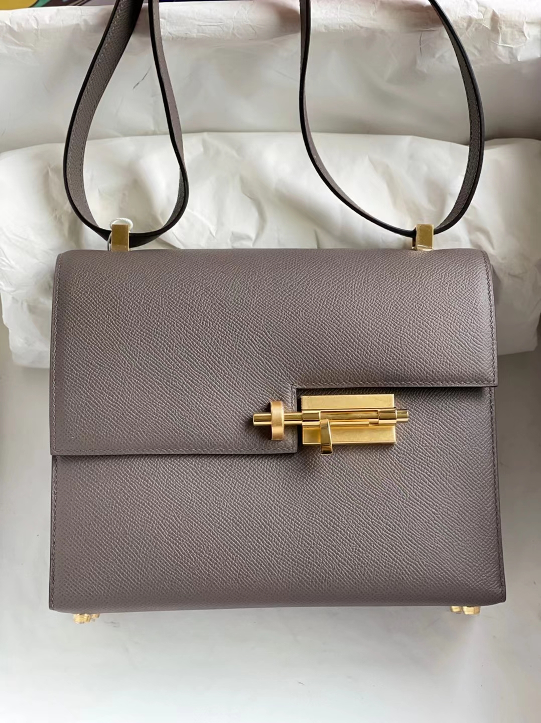 Hermès（爱马仕）Verrou 机枪包 Epsom 8F 锡器灰 金扣 stock 21cm
