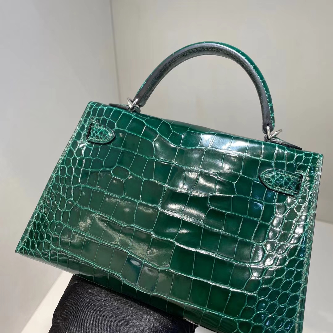 Hermès（爱马仕）mini Kelly Ⅱ 迷你凯莉 亮面美洲鳄 shiny alligator ck67 祖母绿 银扣 19cm