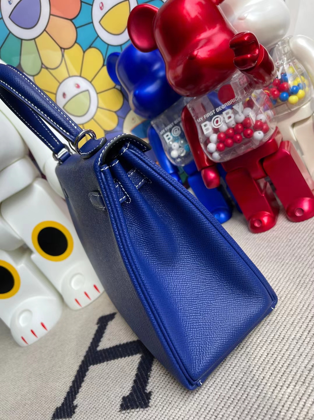 Hermès（爱马仕）Kelly 凯莉包 Epsom 内缝 7T 电光蓝 白色线 银扣 25cm 订制