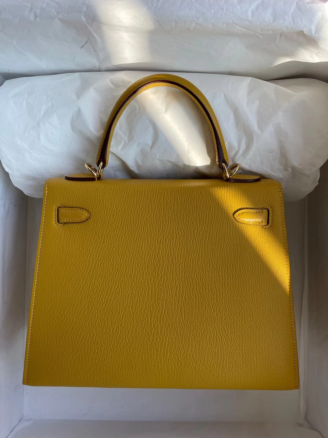 Hermès(爱马仕)Kelly 凯莉包 Chevre 进口山羊皮 9D 琥珀黄 金扣 25cm 订制-拉尔森鳄鱼皮具定制 - 爱马仕包包官网 Hermès(爱马仕)Kelly 凯莉包 Chevre 进口山羊皮 9D 琥珀黄 金扣 25cm 订制