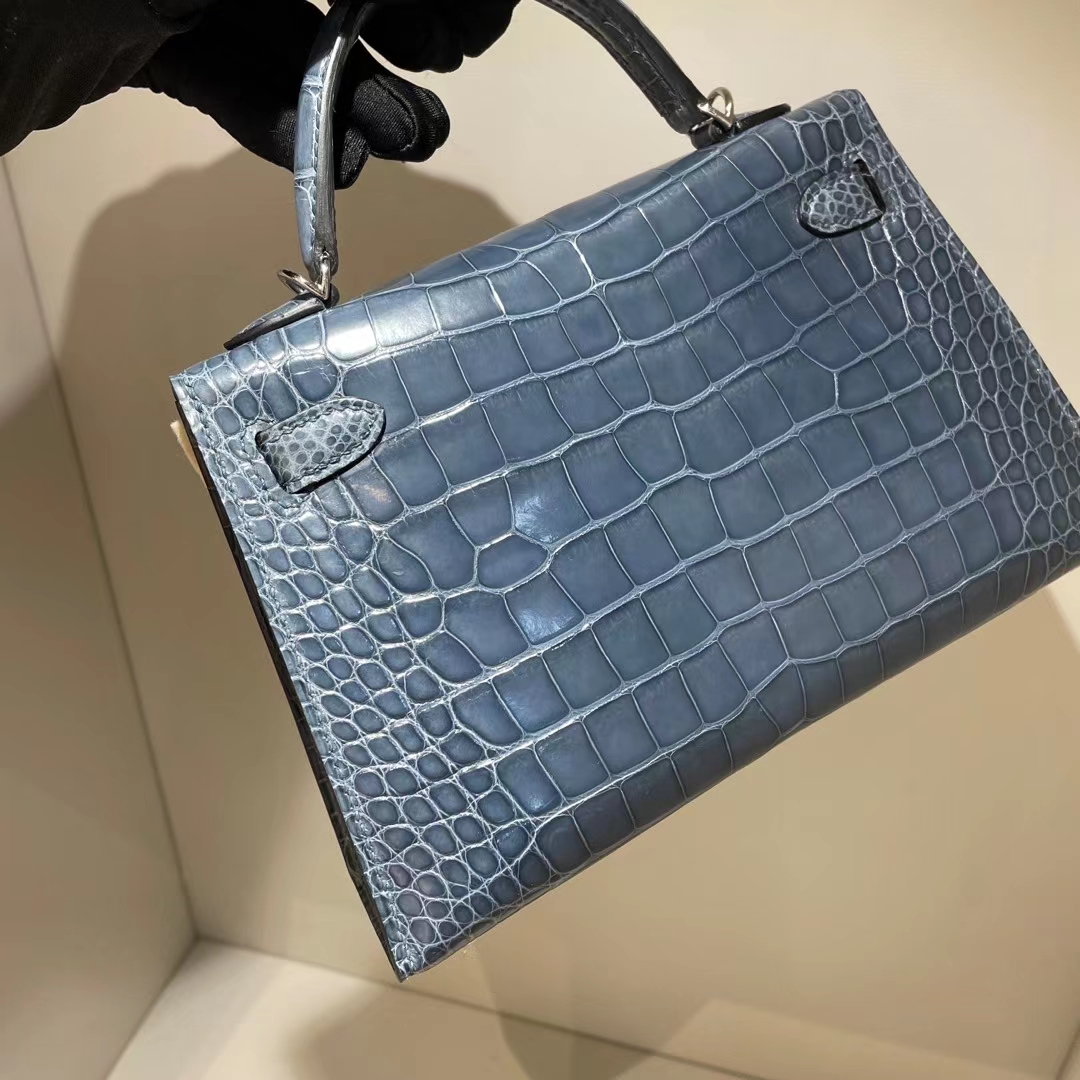 Hermès（爱马仕）mini Kelly Ⅱ 迷你凯莉 亮面美洲鳄 shiny alligator ck75 牛仔蓝 银扣 19cm