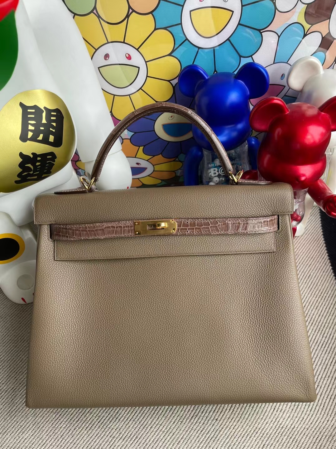 Hermès（爱马仕）Kelly Touch 凯莉包 Togo 拼 亮面鳄鱼 Ck18 大象灰 金扣 32cm