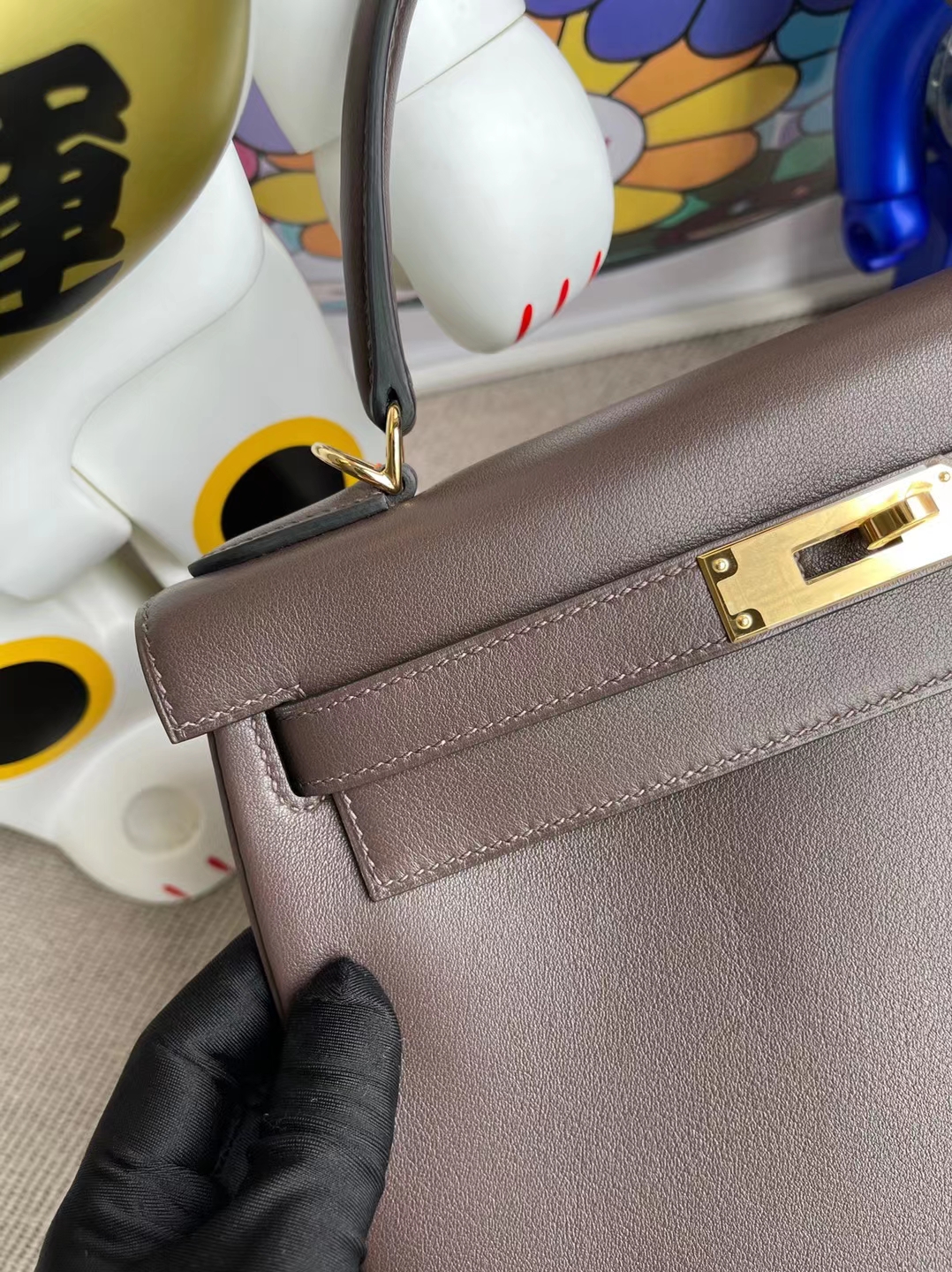 Hermès（爱马仕）Kelly 凯莉包 Swift Ck47 巧克力 金扣 28cm 订制