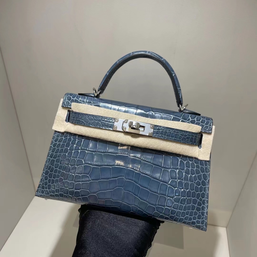 Hermès（爱马仕）mini Kelly Ⅱ 迷你凯莉 亮面美洲鳄 shiny alligator ck75 牛仔蓝 银扣 19cm