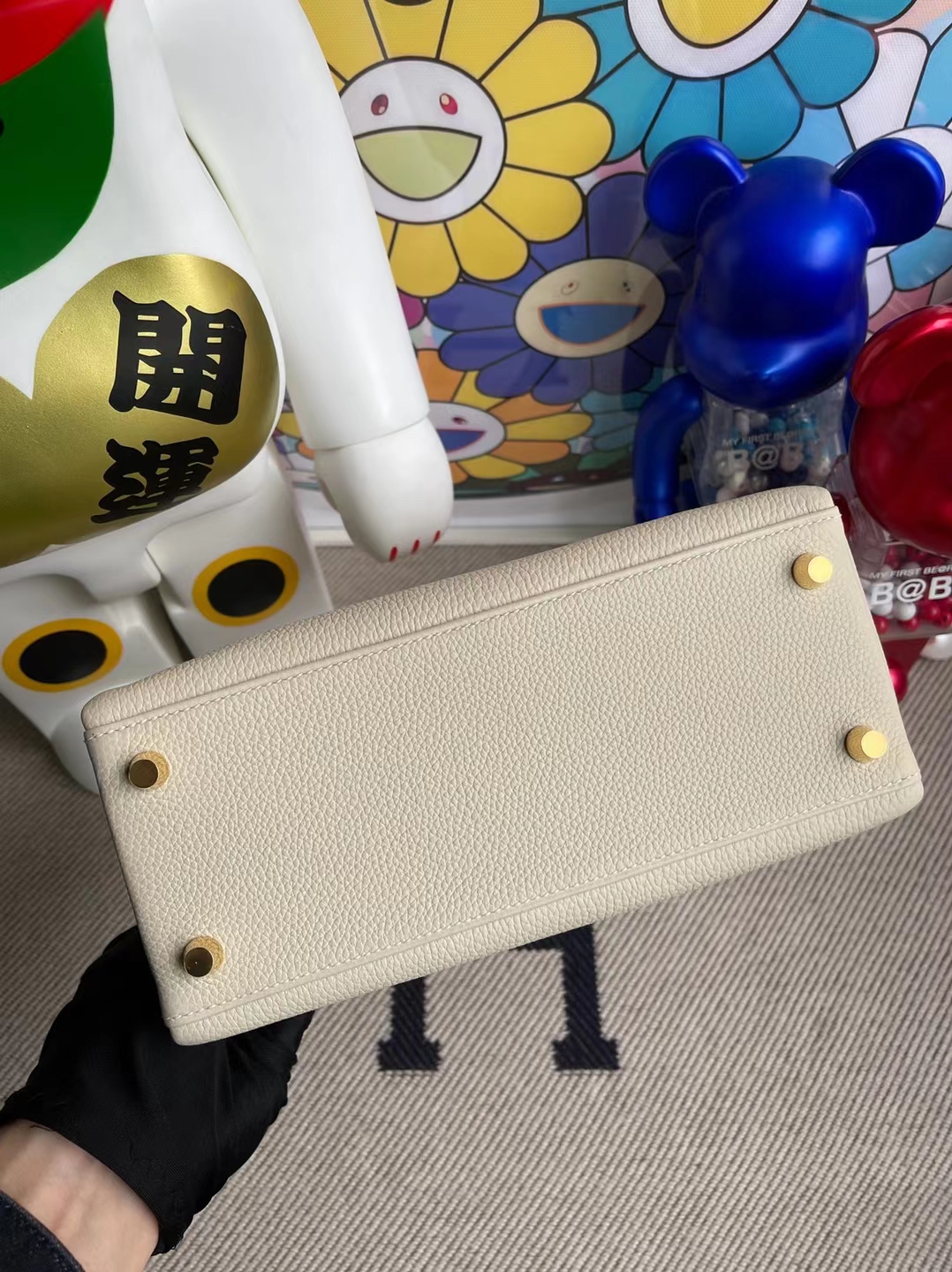 Hermès（爱马仕）Kelly 凯莉包 Togo Ck10 奶昔白 金扣 25cm