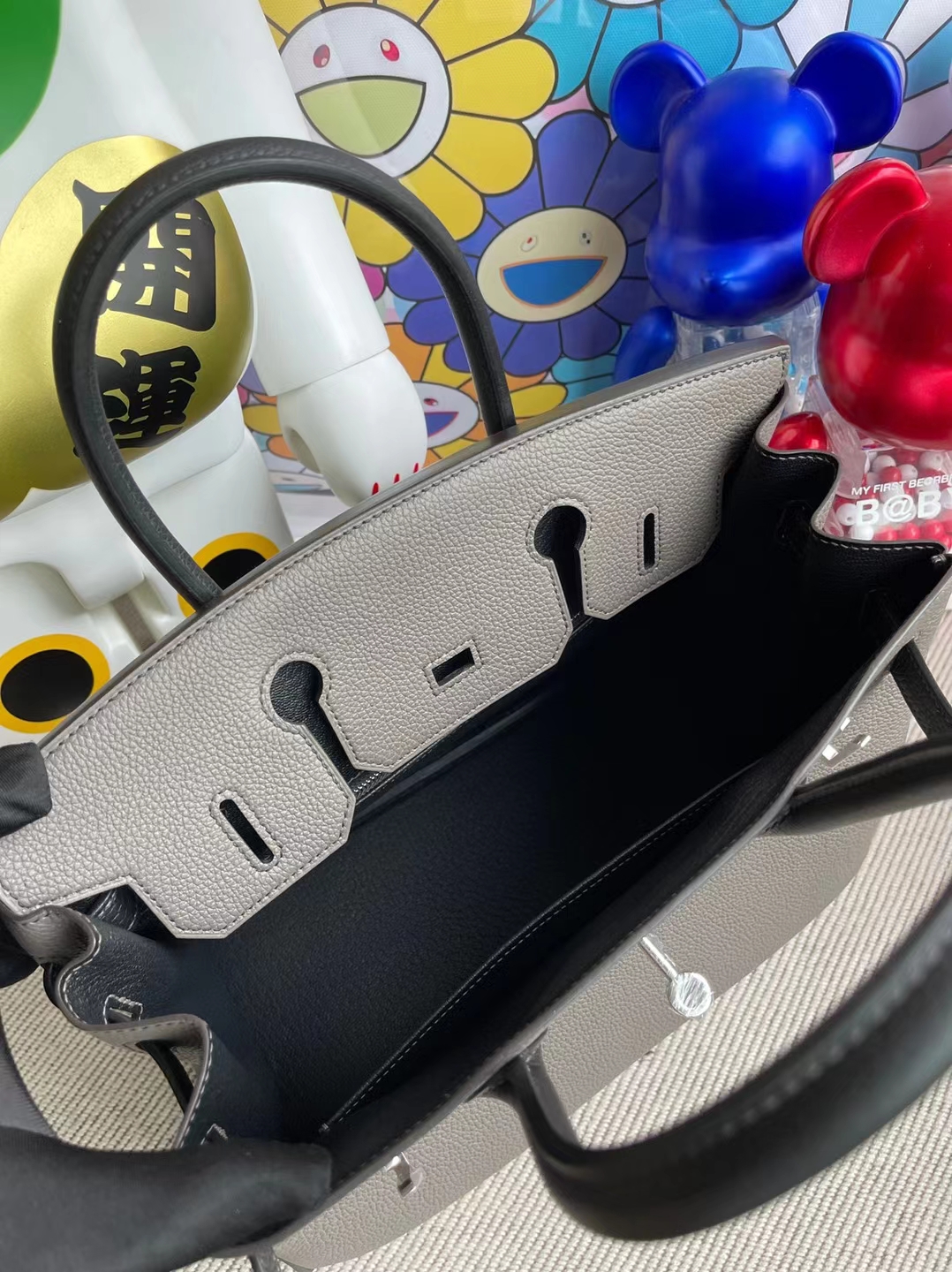 Hermès(爱马仕)Birkin 铂金包 Togo 8F 锡器灰 拼 Ck89 黑色 银扣 30cm-拉尔森鳄鱼皮具定制 - 爱马仕包包官网 Hermès(爱马仕)Birkin 铂金包 Togo 8F 锡器灰 拼 Ck89 黑色 银扣 30cm