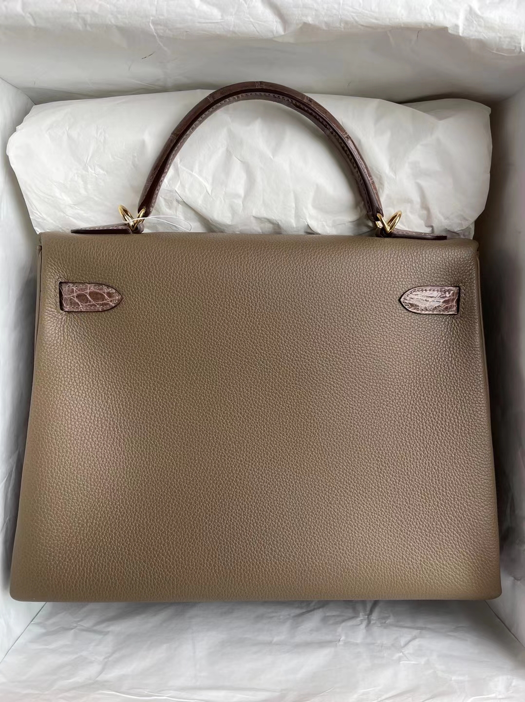 Hermès（爱马仕）Kelly Touch 凯莉包 Togo 拼 亮面鳄鱼 Ck18 大象灰 金扣 32cm