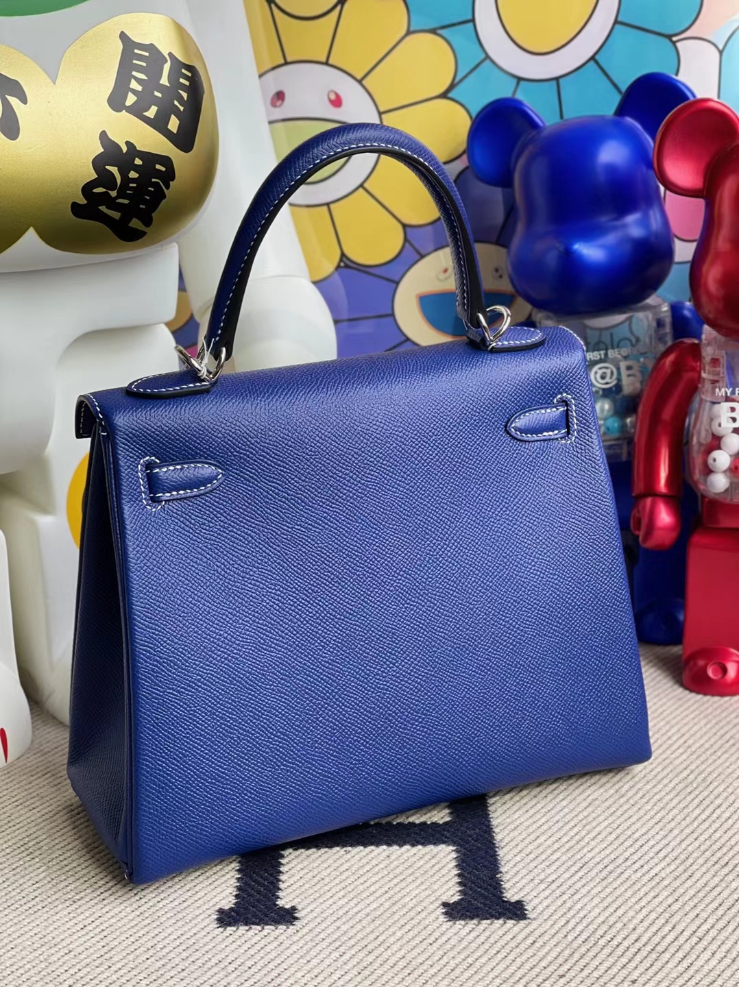 Hermès（爱马仕）Kelly 凯莉包 Epsom 内缝 7T 电光蓝 白色线 银扣 25cm 订制
