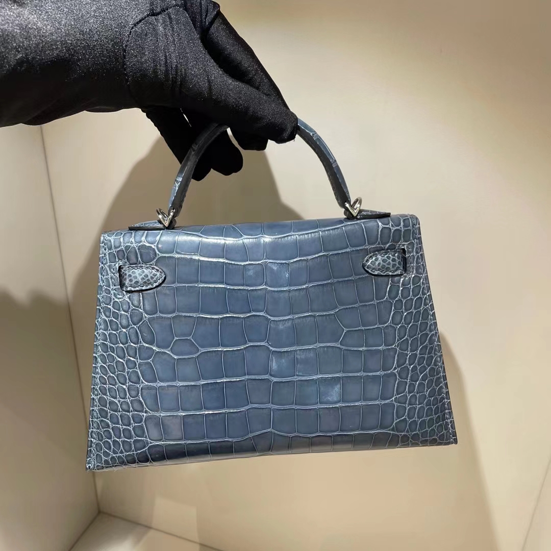 Hermès（爱马仕）mini Kelly Ⅱ 迷你凯莉 亮面美洲鳄 shiny alligator ck75 牛仔蓝 银扣 19cm
