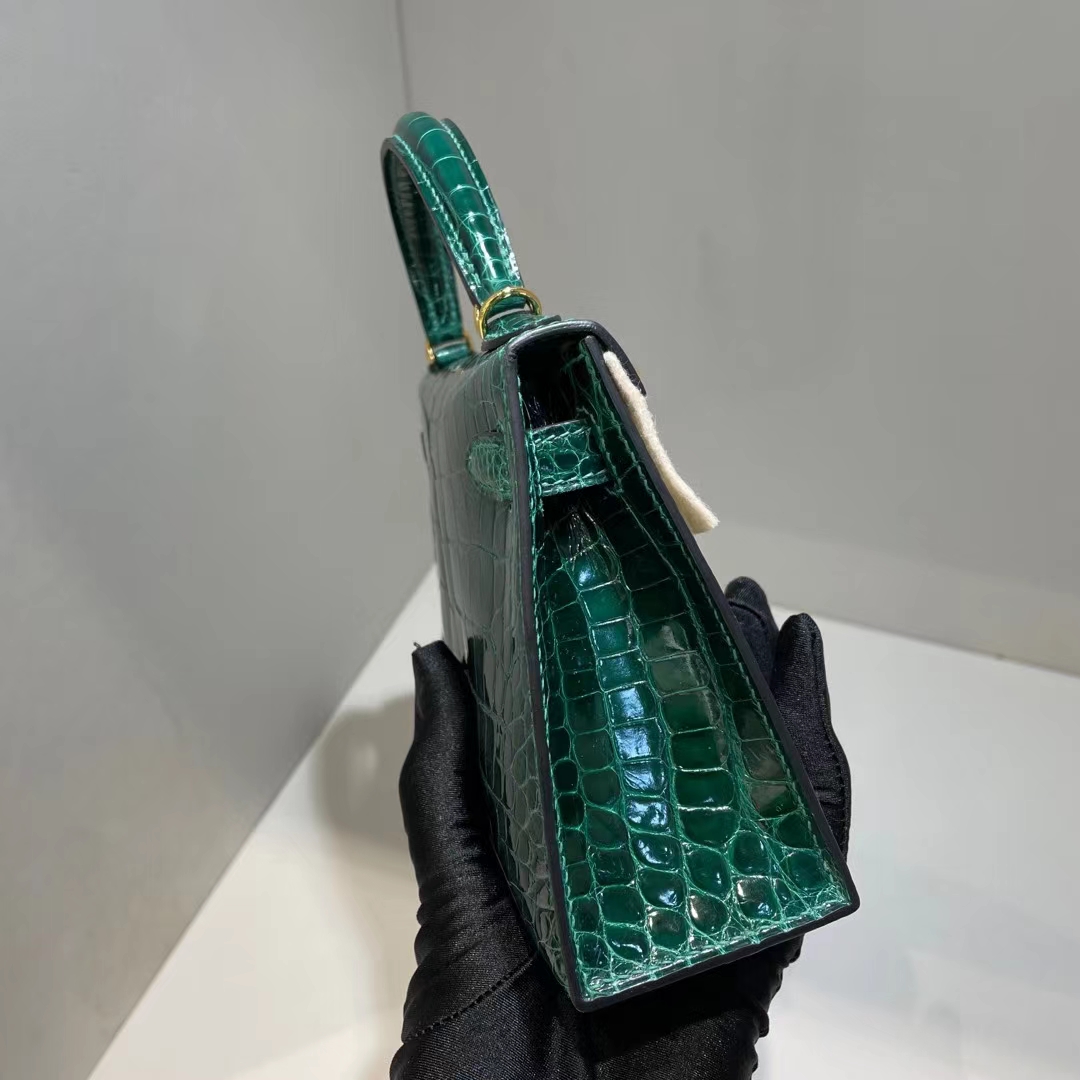 Hermès（爱马仕）mini Kelly Ⅱ 迷你凯莉 亮面美洲鳄 shiny alligator ck67 祖母绿 金扣 19cm