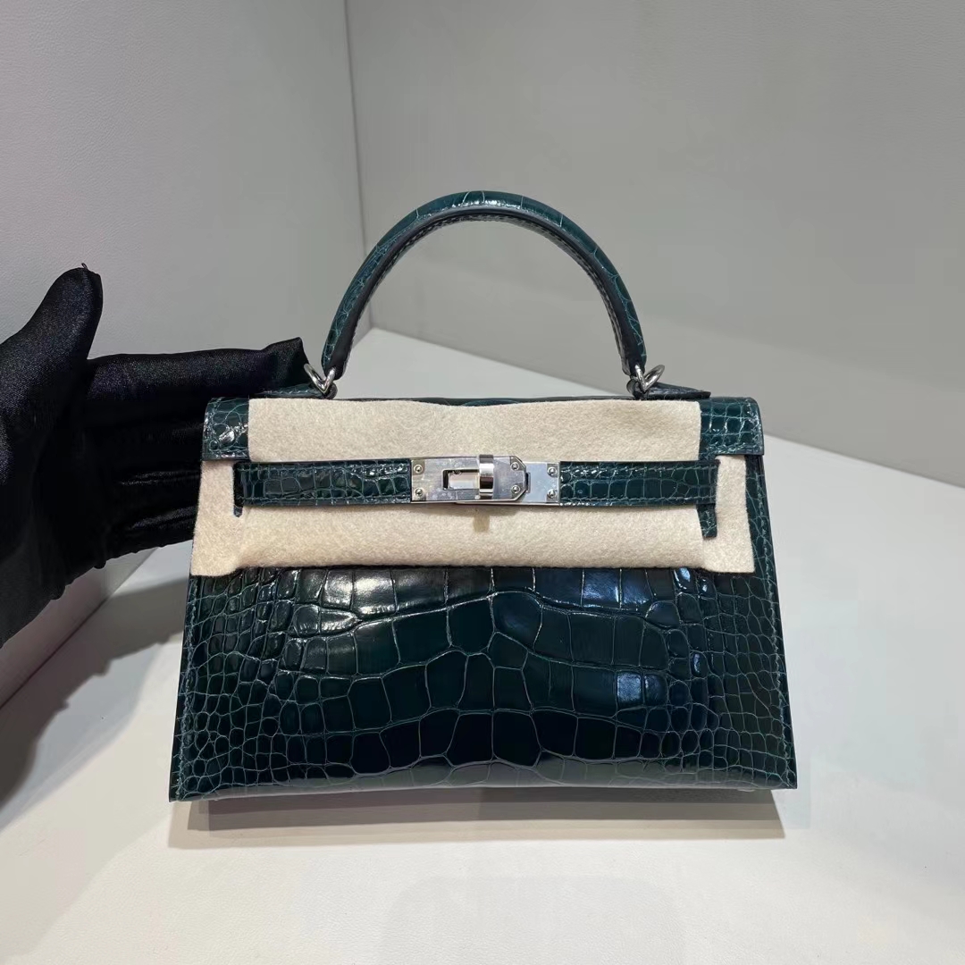 Hermès（爱马仕）Mini Kelly 亮面美洲鳄 6O 松柏绿 银扣 Shiny alligator crocodile 19cm
