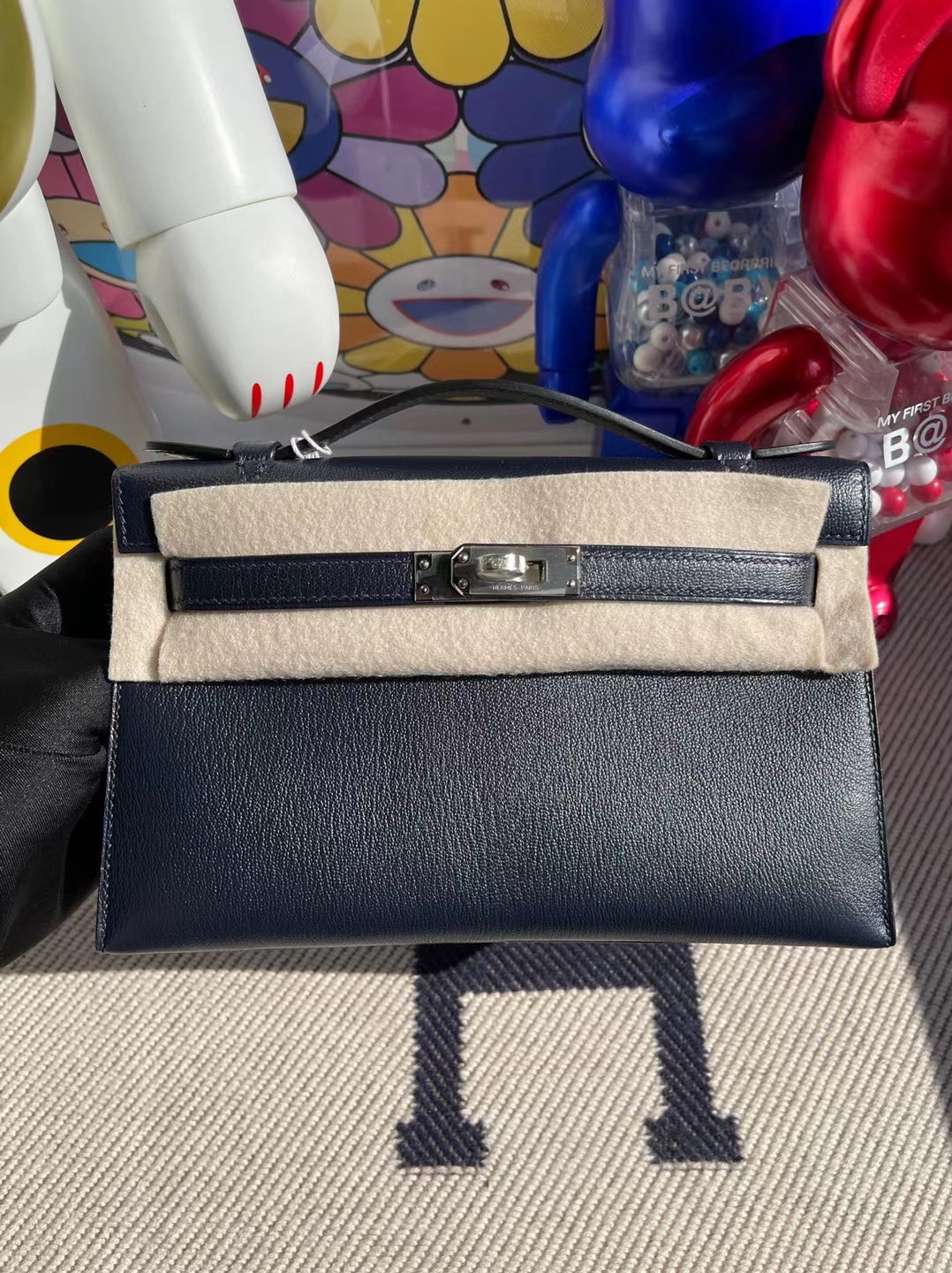 Hermès（爱马仕）MiniKelly Pochette Chevre 午夜蓝 银扣 22cm