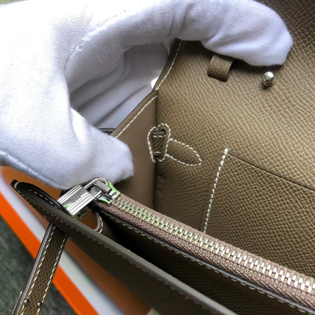 Hermès（爱马仕）Kelly woc epsom ck18 大象灰 银扣