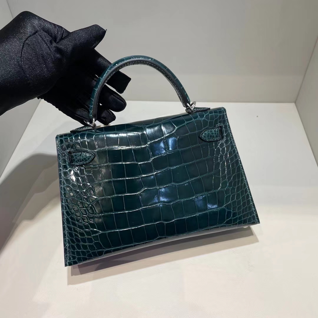 Hermès（爱马仕）Mini Kelly 亮面美洲鳄 6O 松柏绿 银扣 Shiny alligator crocodile 19cm