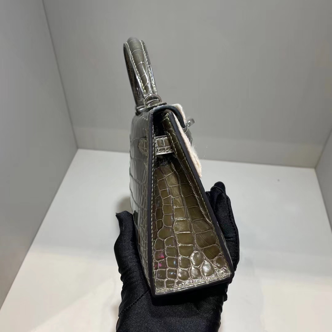 Hermès（爱马仕）Mini Kelly 亮面美洲鳄 C6 灰绿色 银扣 Shiny alligator crocodile 19cm
