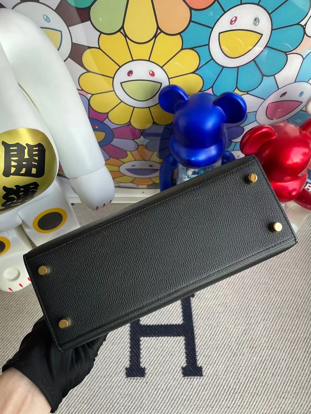 Hermès(爱马仕)Kelly 凯莉包 Epsom Ck89 黑色 金扣 25cm 顶级工艺 全手工缝制-拉尔森鳄鱼皮具定制 - 爱马仕包包官网 Hermès(爱马仕)Kelly 凯莉包 Epsom Ck89 黑色 金扣 25cm 顶级工艺 全手工缝制