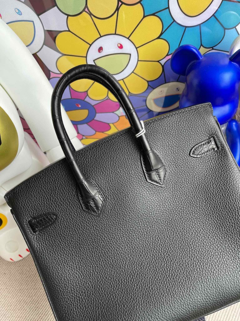Hermès(爱马仕)Birkin Touch 系列 黑色雾面方块鳄鱼 金扣 25cm 顶级手缝-拉尔森鳄鱼皮具定制 - 爱马仕包包官网 Hermès(爱马仕)Birkin Touch 系列 黑色雾面方块鳄鱼 金扣 25cm 顶级手缝