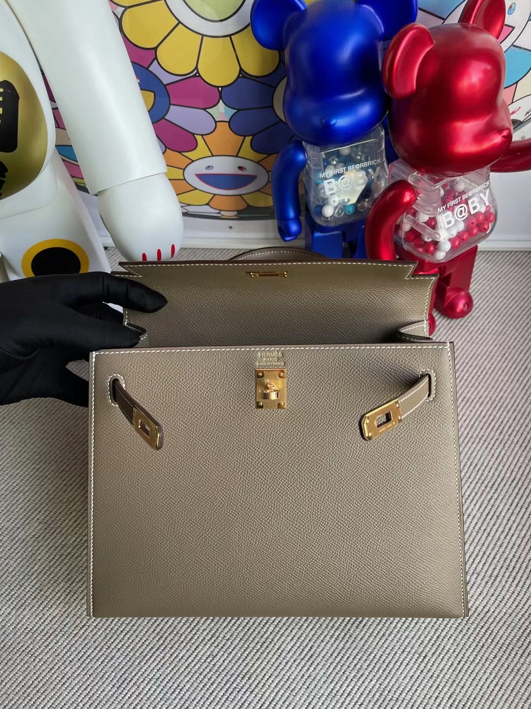 Hermès(爱马仕)Kelly 凯利包 Epsom Ck18 大象灰 金扣 25cm 顶级工艺 全手工缝制-拉尔森鳄鱼皮具定制 - 爱马仕包包官网 Hermès(爱马仕)Kelly 凯利包 Epsom Ck18 大象灰 金扣 25cm 顶级工艺 全手工缝制