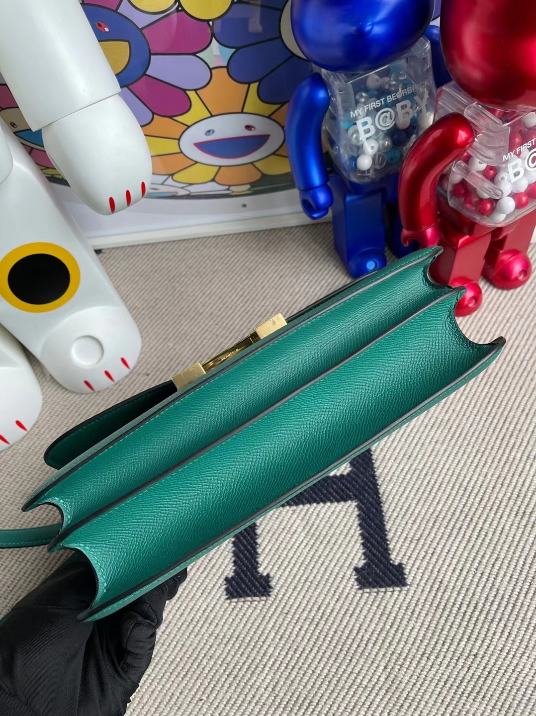 Hermès(爱马仕)Constance 康斯坦斯 Elan Epsom Z6 孔雀绿 金扣 26cm 顶级工艺 全手工缝制-拉尔森鳄鱼皮具定制 - 爱马仕包包官网 Hermès(爱马仕)Constance 康斯坦斯 Elan Epsom Z6 孔雀绿 金扣 26cm 顶级工艺 全手工缝制