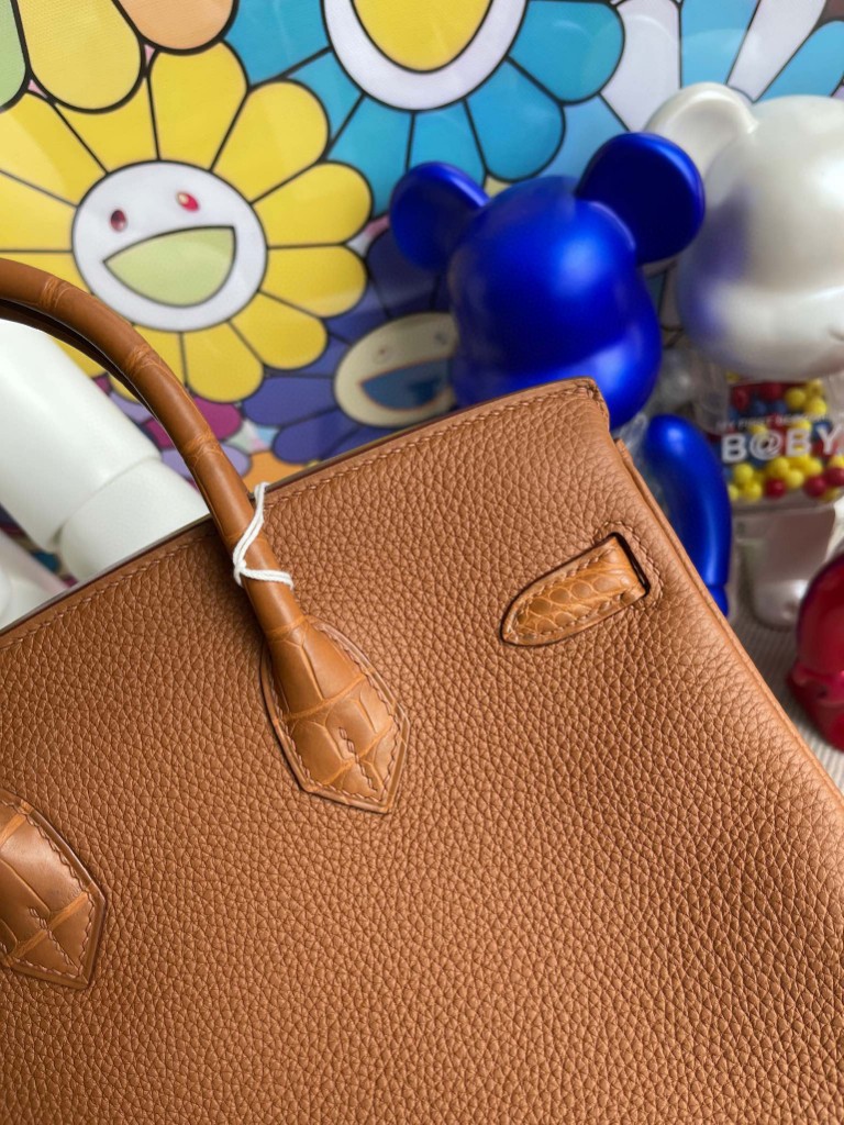 Hermès(爱马仕)Birkin Touch 系列 金棕拼雾面鳄鱼 银扣 25cm 顶级手缝-拉尔森鳄鱼皮具定制 - 爱马仕包包官网 Hermès(爱马仕)Birkin Touch 系列 金棕拼雾面鳄鱼 银扣 25cm 顶级手缝