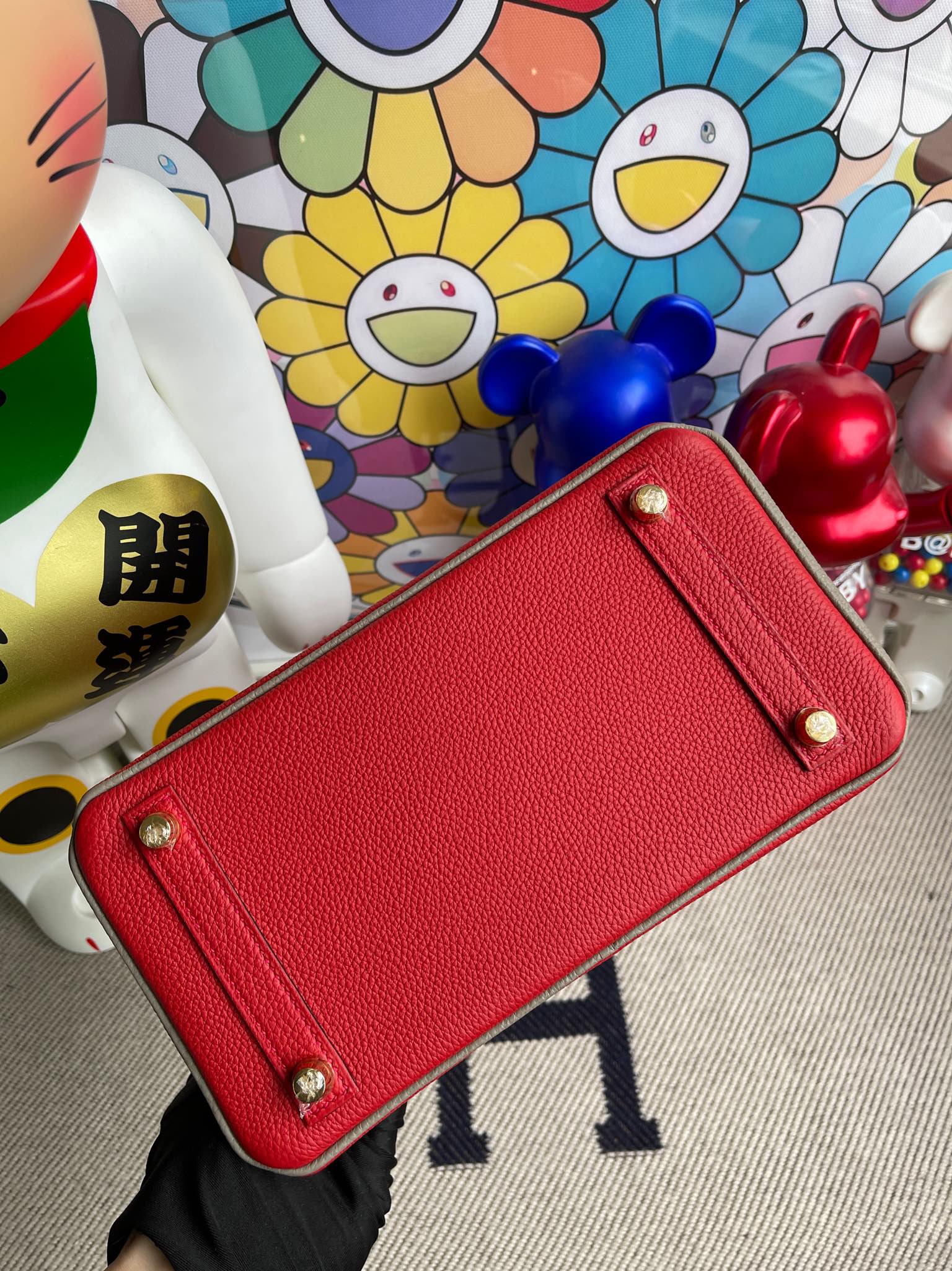 Hermès(爱马仕)Birkin 铂金包 原厂小牛皮 togo Q5 国旗红 拼 M8 沥青灰 金扣 25cm 顶级手缝-拉尔森鳄鱼皮具定制 - 爱马仕包包官网 Hermès(爱马仕)Birkin 铂金包 原厂小牛皮 togo Q5 国旗红 拼 M8 沥青灰 金扣 25cm 顶级手缝