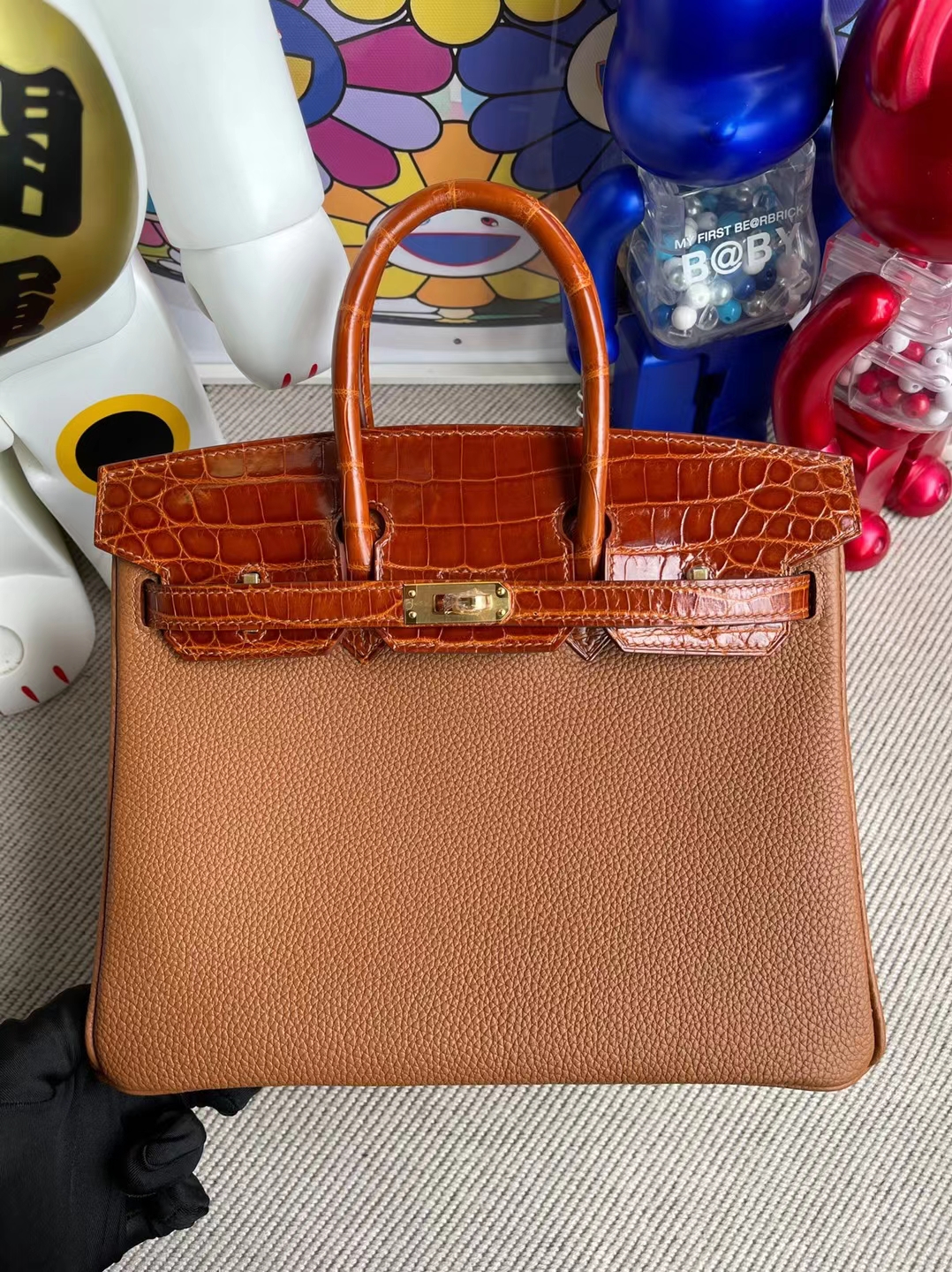 Hermès(爱马仕)Birkin 铂金包 Touch Togo 金棕色 拼 蜜糖棕 亮面尼罗鳄 金扣 25cm 订制-拉尔森鳄鱼皮具定制 - 爱马仕包包官网 Hermès(爱马仕)Birkin 铂金包 Touch Togo 金棕色 拼 蜜糖棕 亮面尼罗鳄 金扣 25cm 订制