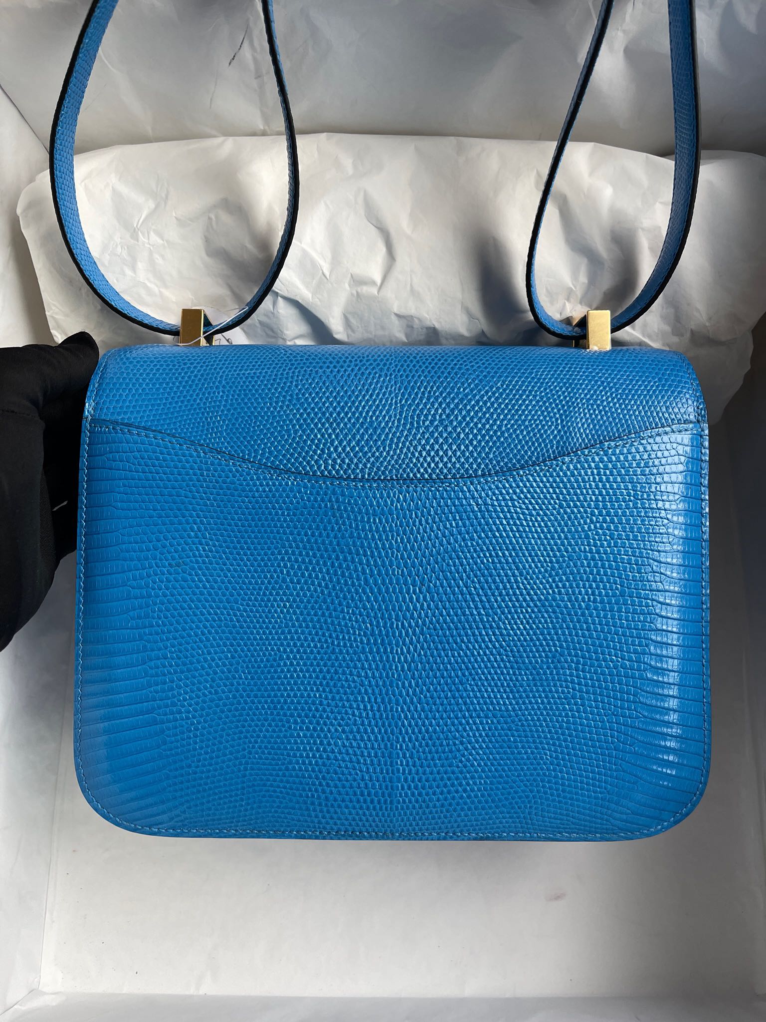 Hermès(爱马仕)Constance 康康 Lizard 进口亮面蜥蜴 7Q 希腊蓝 金扣 24cm 顶级手缝-拉尔森鳄鱼皮具定制 - 爱马仕包包官网 Hermès(爱马仕)Constance 康康 Lizard 进口亮面蜥蜴 7Q 希腊蓝 金扣 24cm 顶级手缝