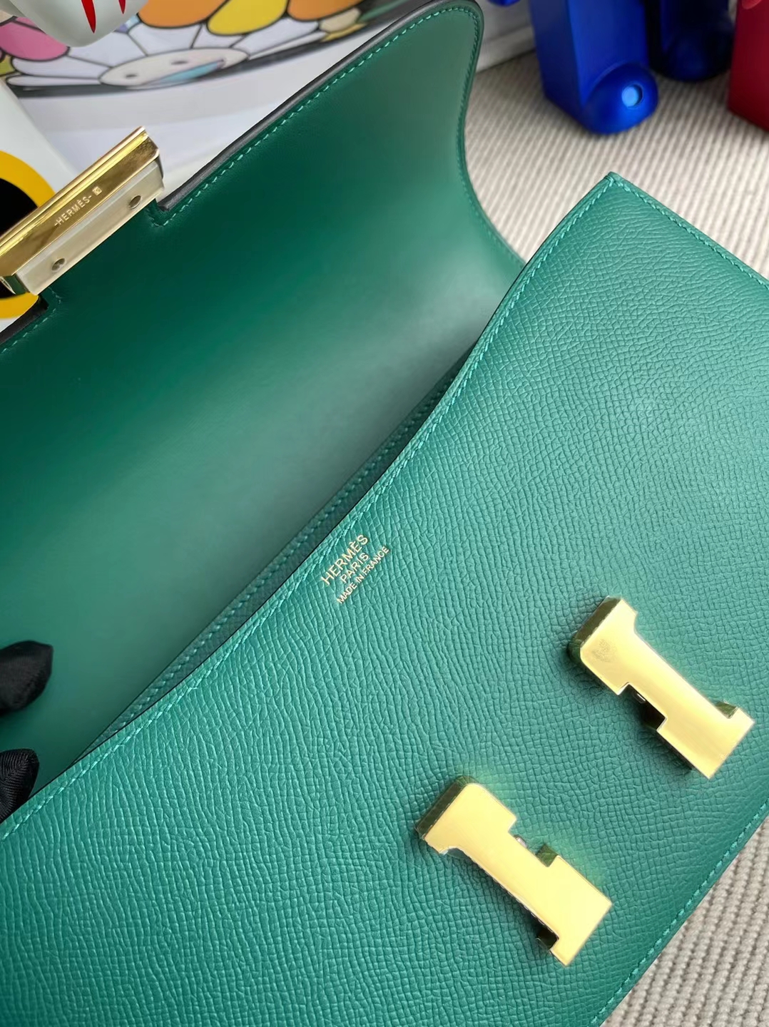 Hermès(爱马仕)Constance 康斯坦斯 Elan Epsom Z6 孔雀绿 金扣 26cm 顶级工艺 全手工缝制-拉尔森鳄鱼皮具定制 - 爱马仕包包官网 Hermès(爱马仕)Constance 康斯坦斯 Elan Epsom Z6 孔雀绿 金扣 26cm 顶级工艺 全手工缝制