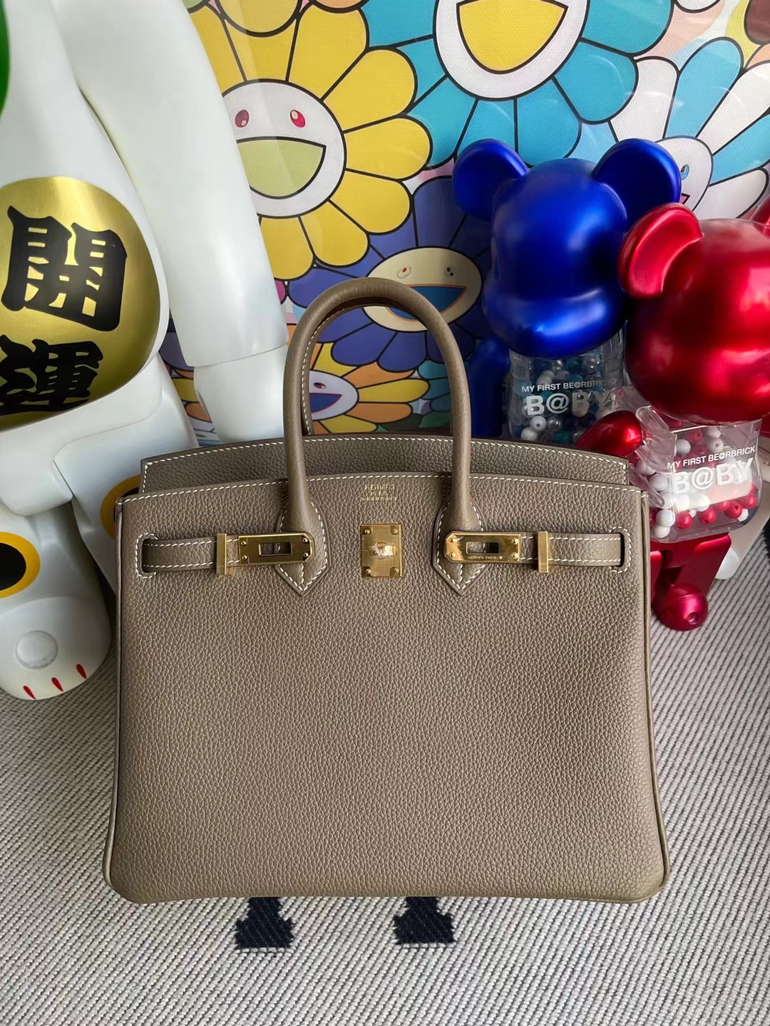 Hermès(爱马仕)Birkin 铂金包 togo ck18 大象灰 金扣 25cm 顶级工艺 全手工缝制-拉尔森鳄鱼皮具定制 - 爱马仕包包官网 Hermès(爱马仕)Birkin 铂金包 togo ck18 大象灰 金扣 25cm 顶级工艺 全手工缝制