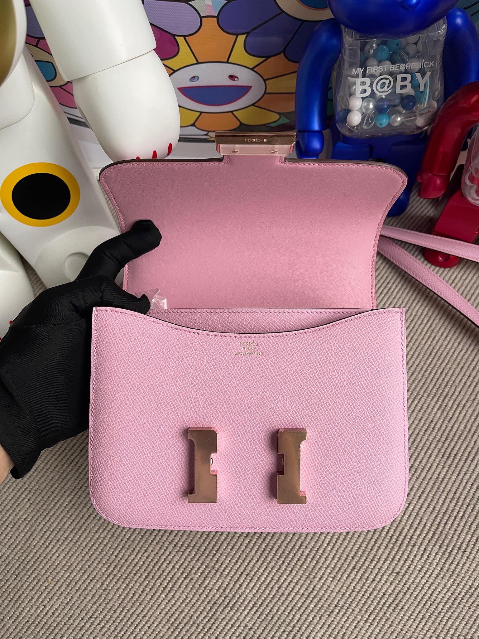 Hermès(爱马仕)Constance 康康 Epsom 原厂掌纹皮 X9 锦葵紫 玫瑰金扣 Rose gold 18cm 顶级手缝-拉尔森鳄鱼皮具定制 - 爱马仕包包官网 Hermès(爱马仕)Constance 康康 Epsom 原厂掌纹皮 X9 锦葵紫 玫瑰金扣 Rose gold 18cm 顶级手缝