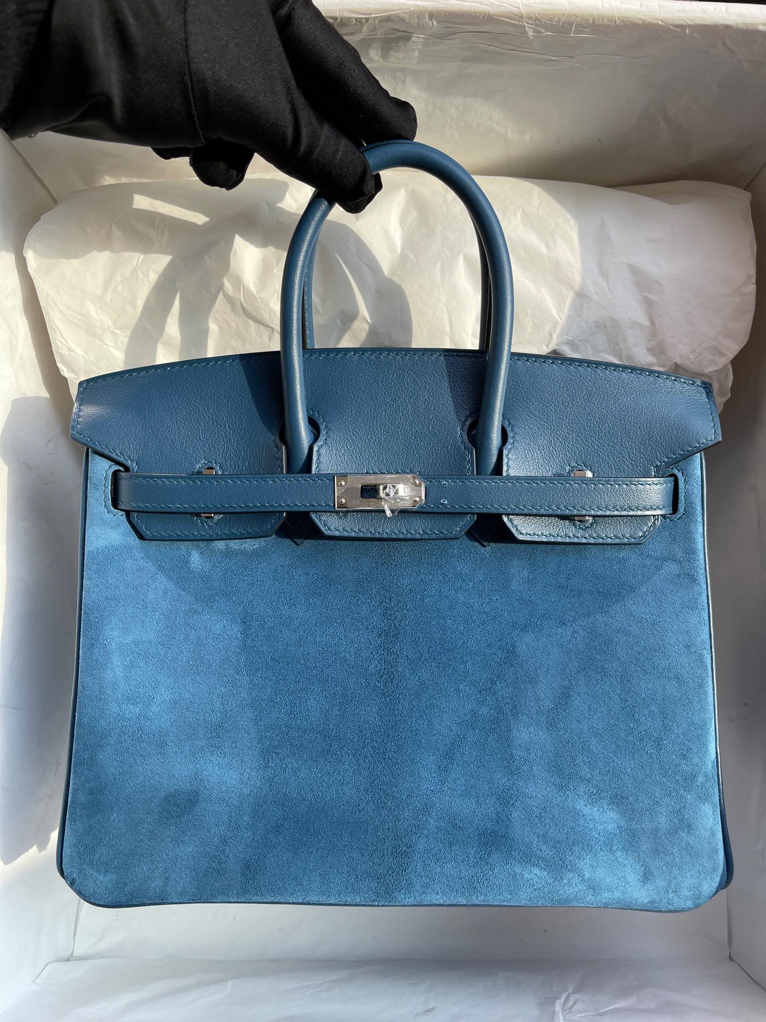Hermès(爱马仕)Birkin 铂金包 麂皮 拼 swift 皇家蓝 拼 深邃蓝 银扣 25cm 顶级手缝-拉尔森鳄鱼皮具定制 - 爱马仕包包官网 Hermès(爱马仕)Birkin 铂金包 麂皮 拼 swift 皇家蓝 拼 深邃蓝 银扣 25cm 顶级手缝