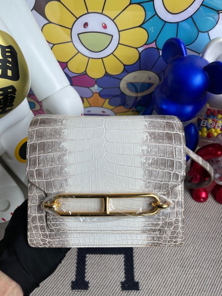 Hermès(爱马仕)Roulis 猪鼻子 Himalaya 喜马拉雅 金扣 18cm 顶级手缝-拉尔森鳄鱼皮具定制 - 爱马仕包包官网 Hermès(爱马仕)Roulis 猪鼻子 Himalaya 喜马拉雅 金扣 18cm 顶级手缝